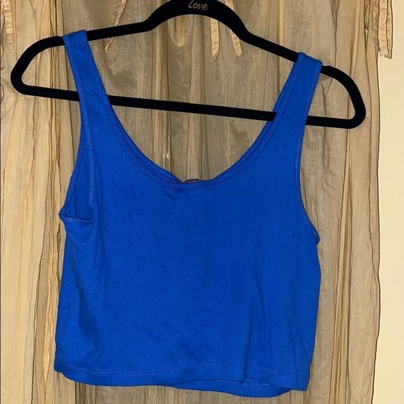 Crop top - Picture 4 of 4